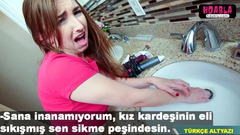 abi elim lavaboya sikisti yardim et bol konusmali.jpg