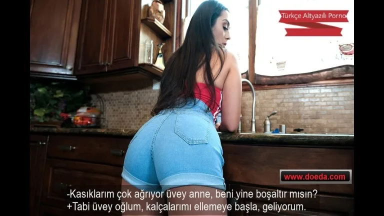 agrilarini seksi uvey annesinin sex dokunuslariyla gecirdi.jpg