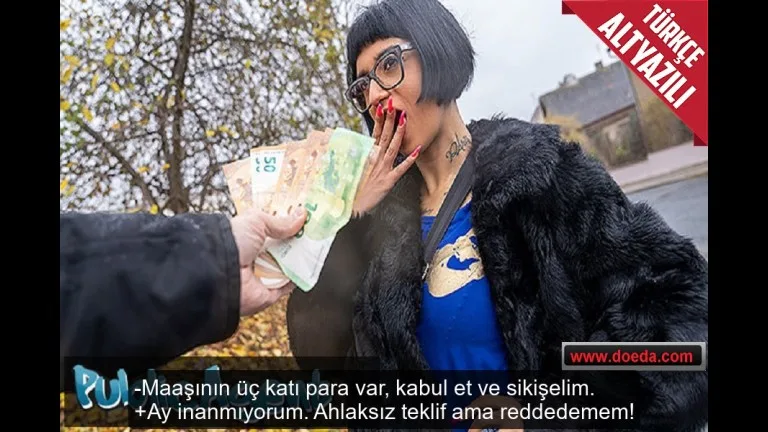 ahlaksiz teklifi para icin kabul edip sokakta sansursuz seks.jpg