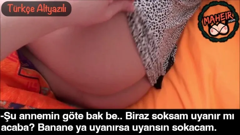 annem uyurken geceligini siyirip kalcalarina yasladim.jpg