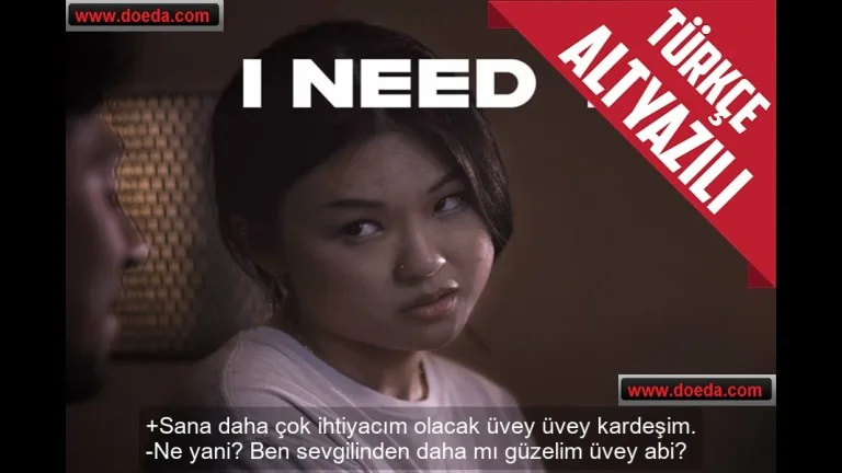 asyali uvey kiz kardesi yeni sevgilisini cok kiskaninca evine gelip amini verdi.jpg