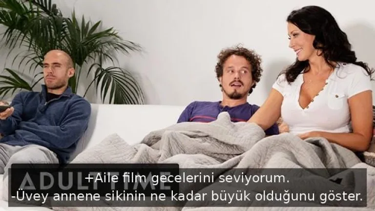 azginliktan gozu donmus atesli orospu kocasinin yaninda uvey ogluyla fingirdesiyor.jpg