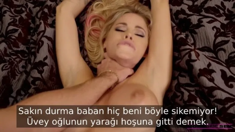 babasinin yerini dolduran sert adam uvey annesine acimiyor.jpg