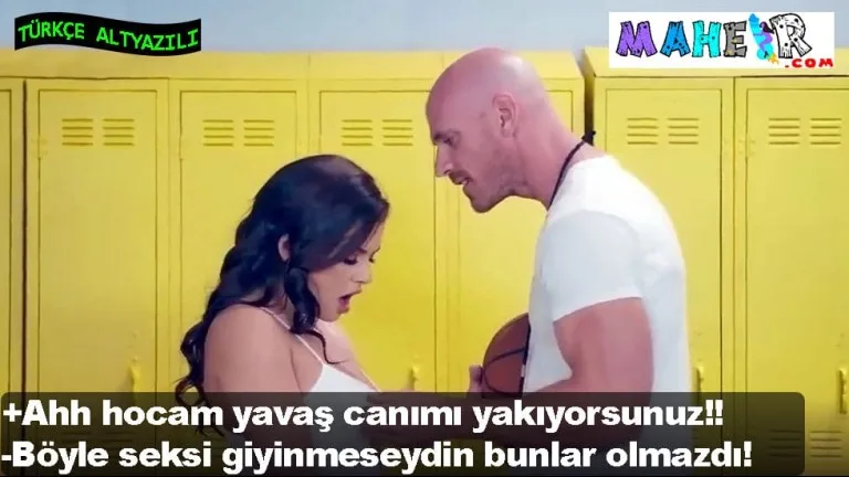 basketbol hocasi okula yeni gelen liseliye asiliyor.jpg