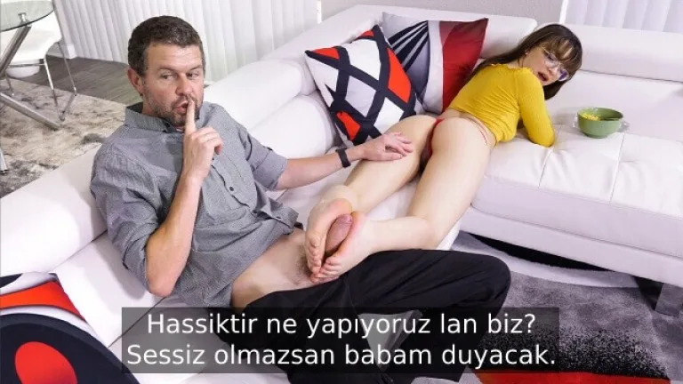 enistesini ayartip siktiren sinsi orospu babasina yakalaniyor.jpg