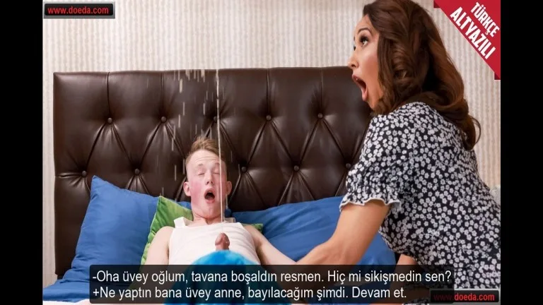 ergenlige giren uvey oglunun sikin oksayinca buyuk patlama yasadi.jpg