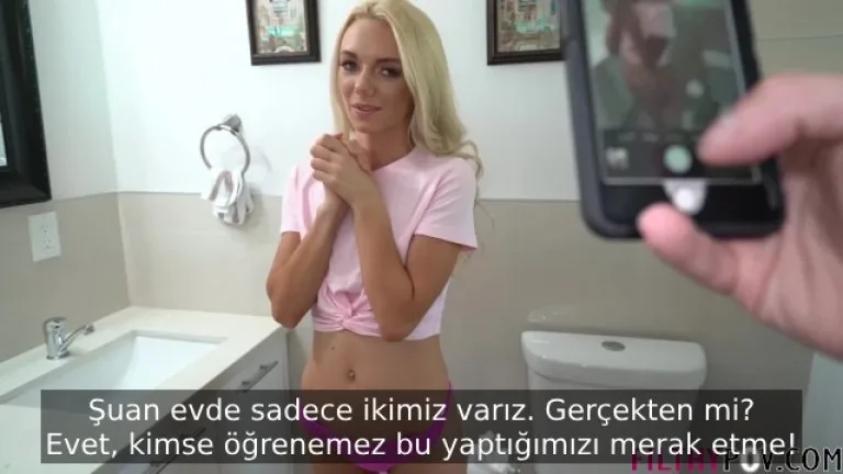 erkeklere yaranmak icin ciplak selfie ceken kardesine arzuladigini yasatti.jpg