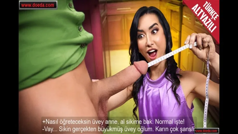 evlilik arifesindeki uvey ogluna cinsellik ogretmek icin once penis boyutuna bakti.jpg