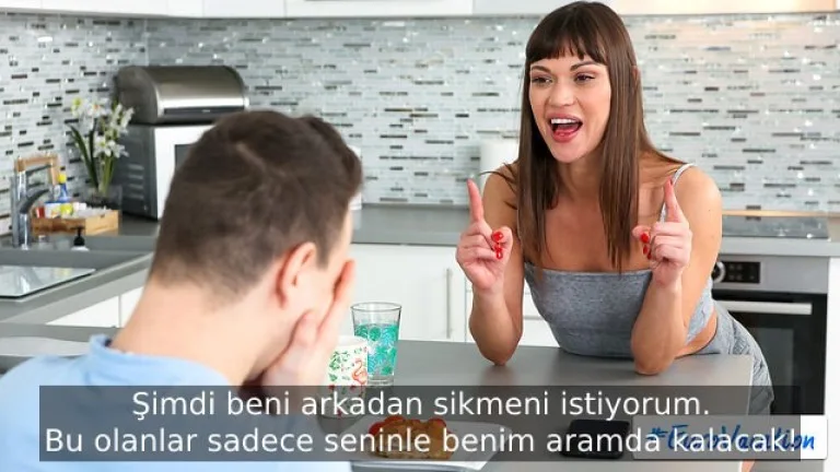 fahise uvey anne acemi ogluna nasil sikisecegini ogretiyor.jpg