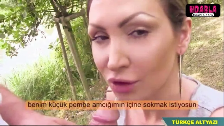 gasp edilen turist kiza para karsiliginda teklifte bulunuyor.jpg