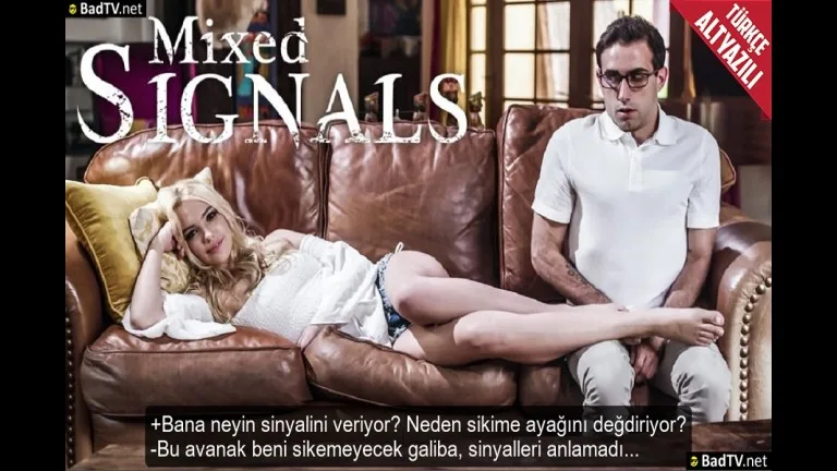 guzeller guzeli kiz avanak uvey kardesine duzenli sikis sinyalleri gonderdi.jpg