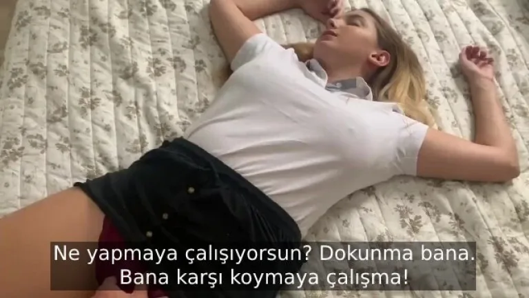 irz dusmani uvey babasinin tacizlerine karsi koyamiyor.jpg