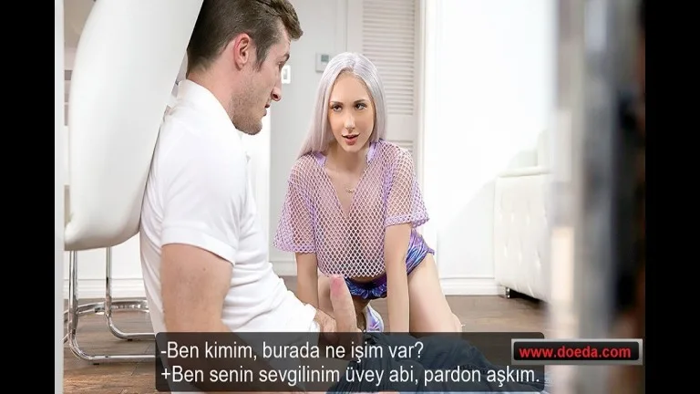 kafasini masaya carparak hafizasini kaybeden uvey abisinden faydalandi.jpg