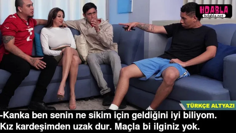 kankalarim mac izleme ayagina eve gelip yeni bosanmis kiz kardesimi siktiler.jpg