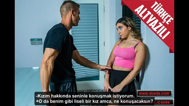 kizinin yatiya kalan liseli arkadasini gece yarisi zorla sikti.jpg