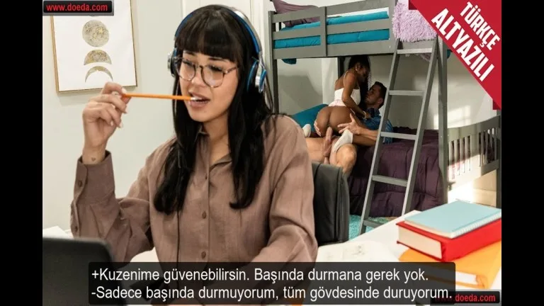marangoz ustasi kuzeni ev arkadasinin yatak yani buzdolabini tamir ederken amini civiledi.jpg