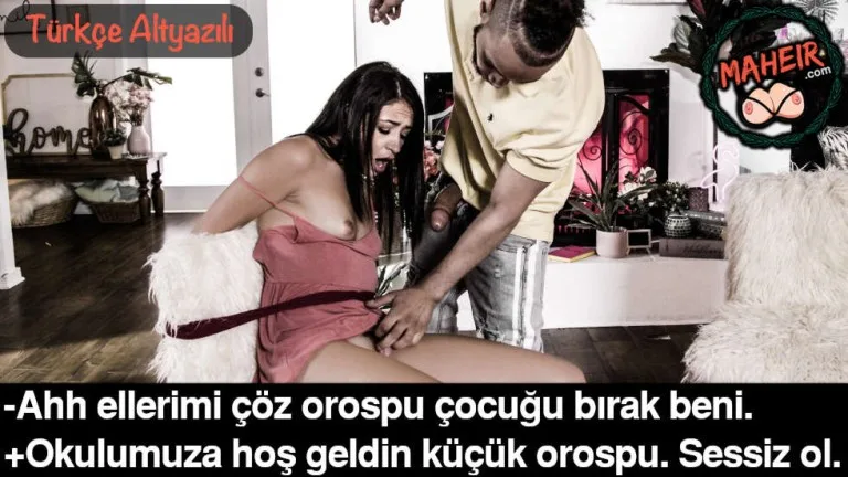 okula yeni gelen kasari halatla sandalyeye baglayip sikiyor.jpg