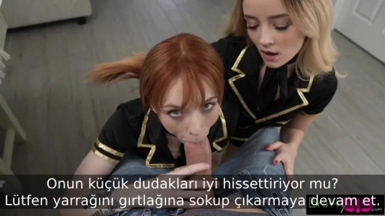 seksi giyinen uvey kardesi ve arkadasini yarak bombardimanina tutup grup zevkini yasadi.jpg