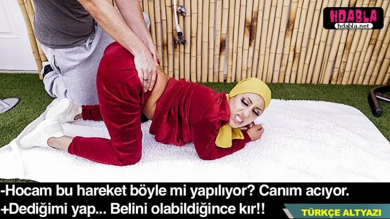 serefsiz spor hocasi evli turbanli kadina inceden yasliyor.jpg