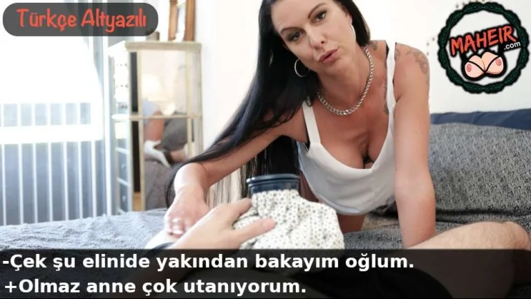 sikim aciyor yalaniyla uvey annemi kaldirdim agzina aldi.jpg