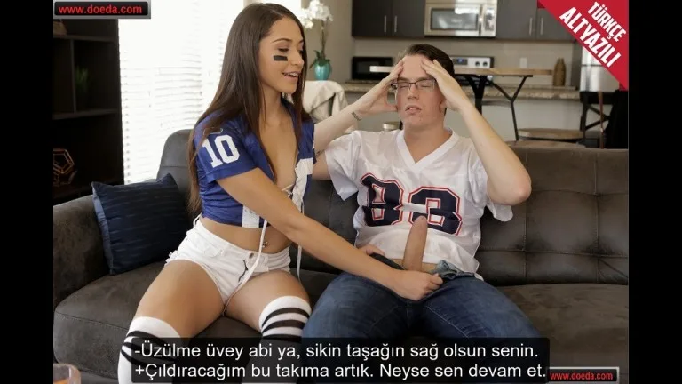 takimi kotu oynayan uvey abisine verdigi moral zevkten bosalmasina sagladi.jpg