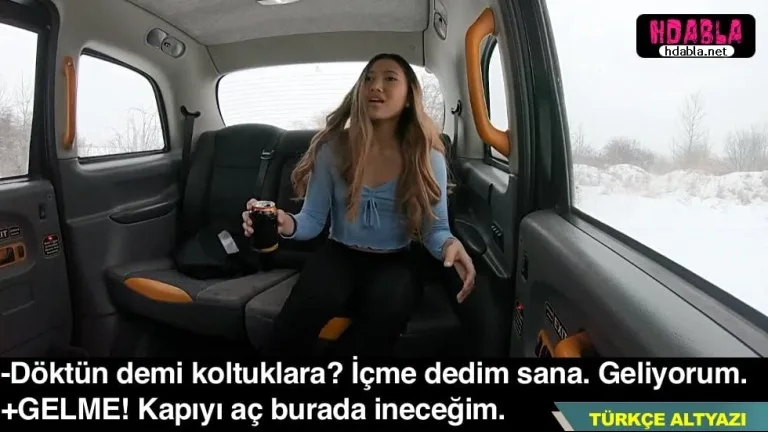 taksici arabasina gazoz doken asyaliyi sikip yol kenarina atiyor.jpg