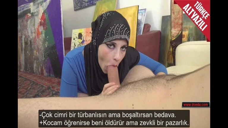 turbanli kadin istedigi fiyata almak icin yarak bosaltti.jpg