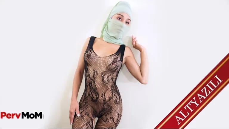 turbanli uvey annemin gercek yuzu.jpg