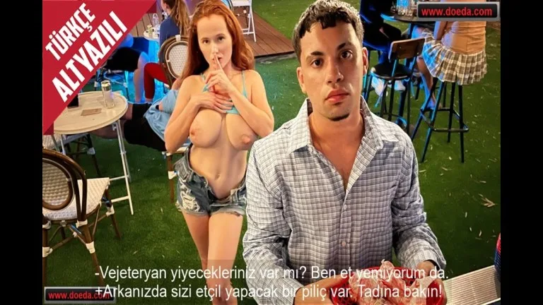 vejeteryen kadin yemek partisinde kendisi gibi olan bir erkegi etcil yapti.jpg