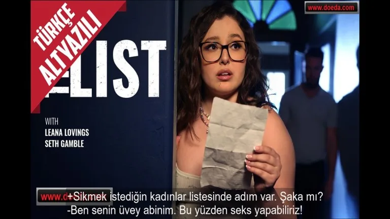 yakisikli uvey abisinin sikmek istedigi kadinlar listesinde kendi ismini goren balik etli taze.jpg