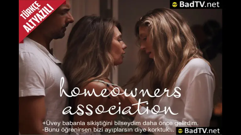 uvey babasiyla sikistigini ogrenen komsu teyze aralarina katilmaya geldi.jpg