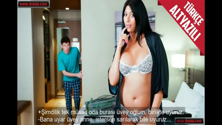 otelde kalacaklari oda hazir olmayinca uvey ogluyla ayni yataga girdi.jpg