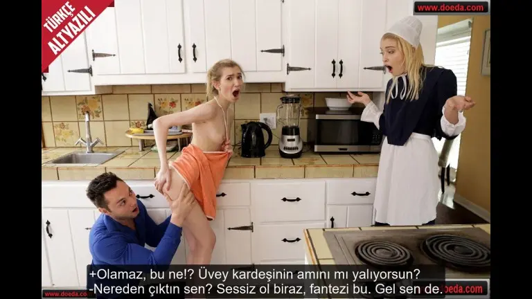 koy evinde uvey kardesinin amini yalarken kuzeni gordu onu da optu.jpg