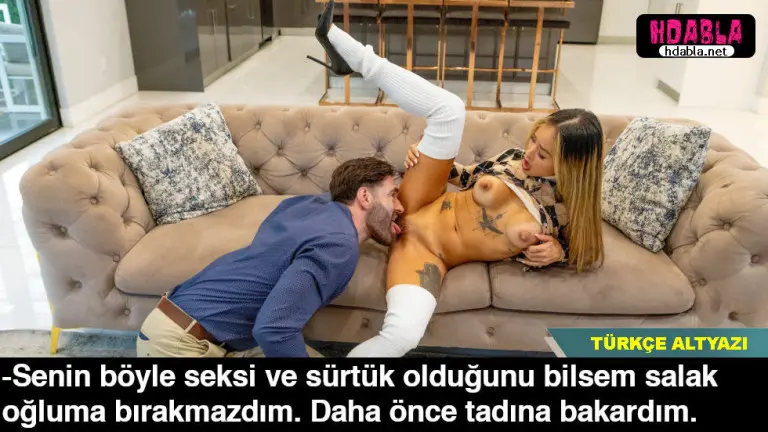 oglunun atesli kiz arkadasinin cazibesine kapildi bacak arasini yaladi.jpg