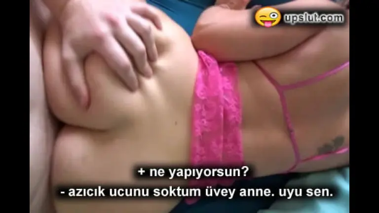 ucunu batirip aniden kokleyen uvey anneyi sancidan uyutmadi.jpg