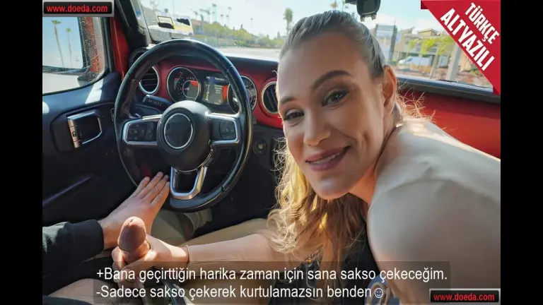 luks arabasiyla ilk gorusmede harika zaman gecirmesinin karsiliginda sakso cekti.jpg