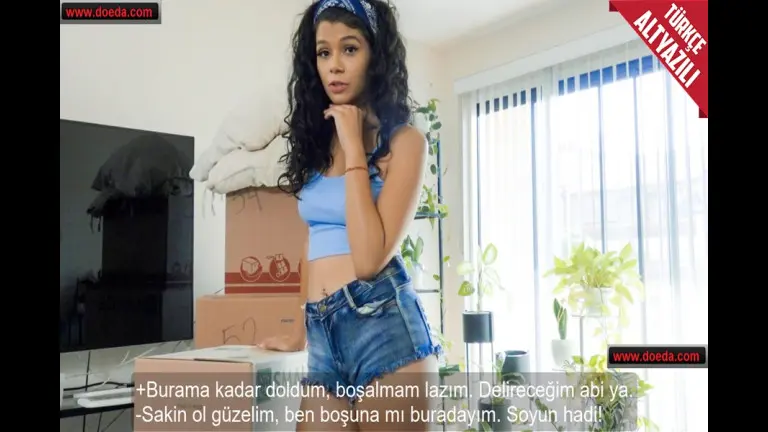 ev tasirken manevi abisi yardima geldi cok strese girip dolunca sikip bosaltmasini istedi.jpg