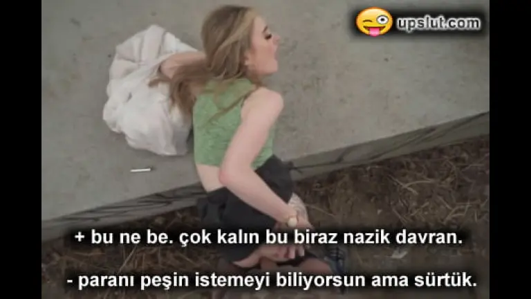 parayla gotunu siktiren fahiseyi hircin davranip cildirtti.jpg