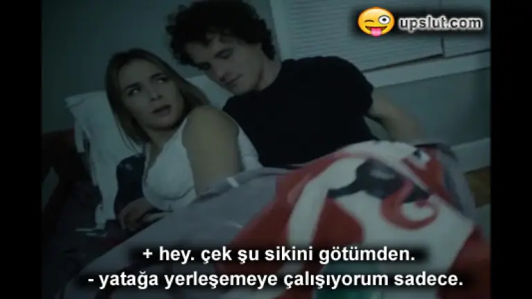 yatagini paylasan uvey ablaya caktirmadan yaragini degdirdi.jpg