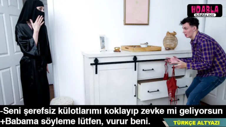 kara carsafli annemin dantelli donlarini kokluyordum odaya geldi.jpg