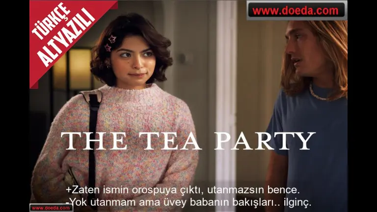 adi surtuge cikan universiteli kiz canli sikis sova basladi.jpg