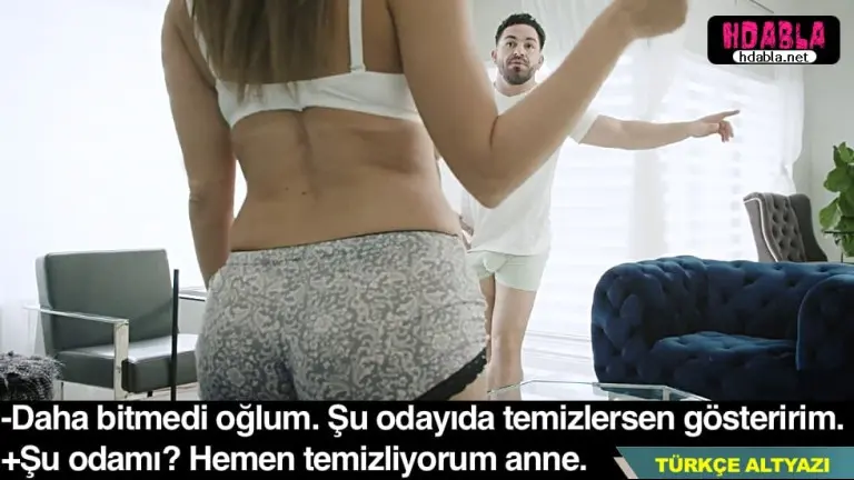 annem butun evi temizlersen memelerimi gosteririm dedi temizledim.jpg