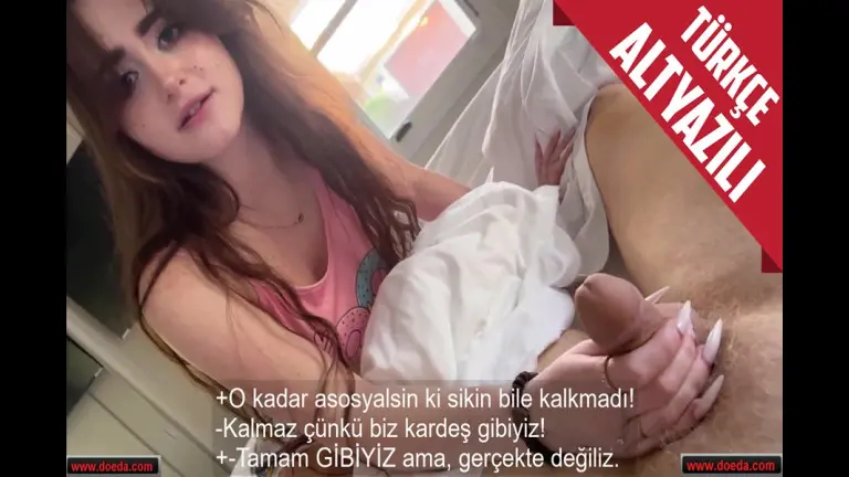 asosyal uvey kardesini guler yuzuyle kandirip cilveyle seks yapan fistik.jpg