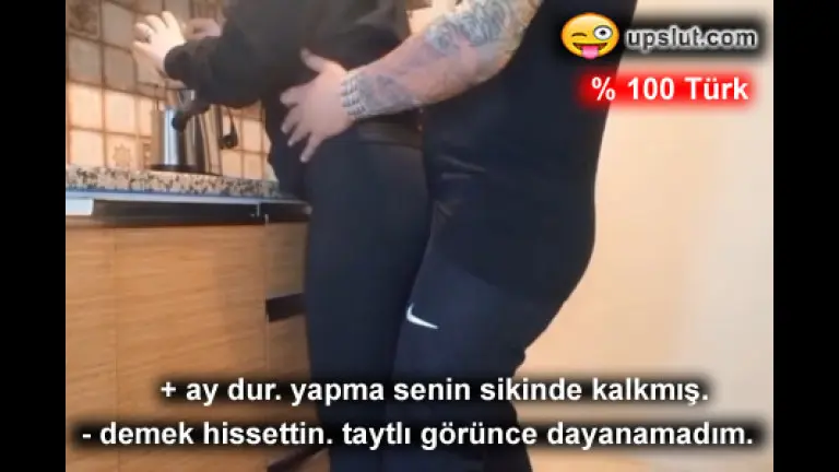 daracik taytla yakaladigi teyzesine gotune mutfakta dayadi.jpg